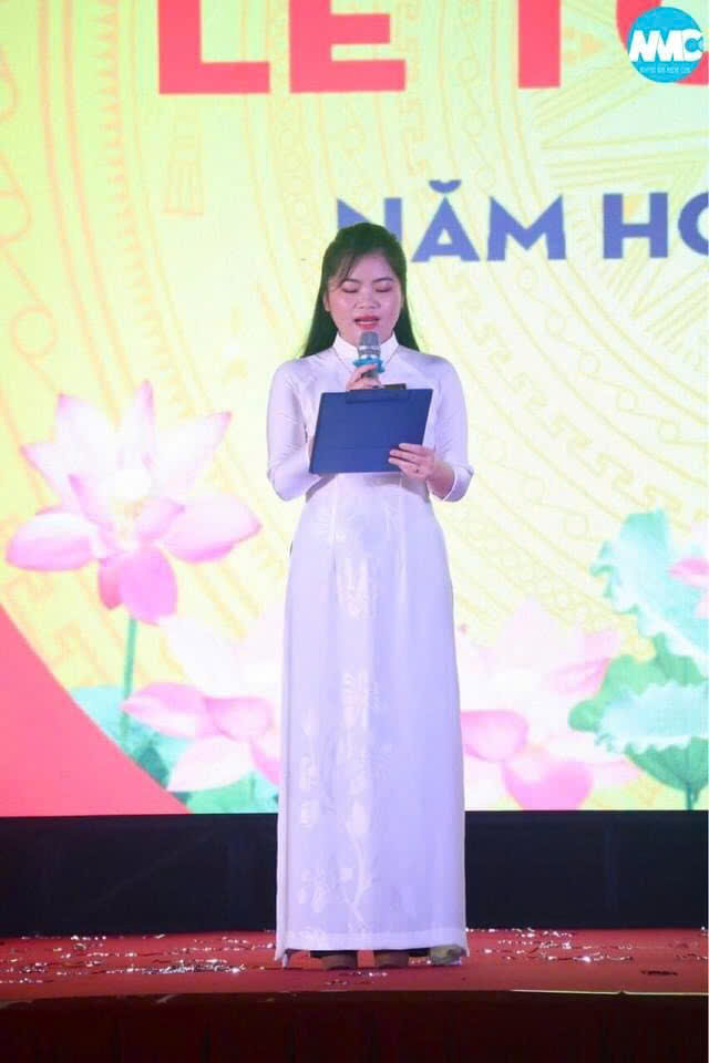 Nhấn để phóng to